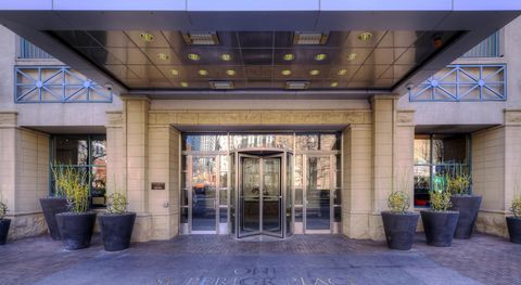 1 W Superior Street 609 Chicago IL 60654