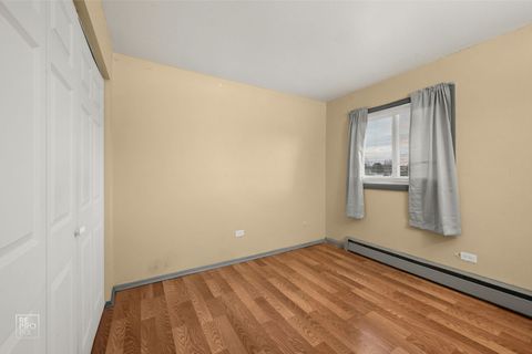 Tiny photo for 107 W Elk Trail #106, Carol Stream, IL 60188 (MLS # 12518787)