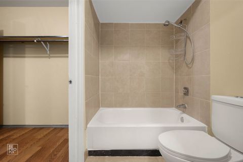 Tiny photo for 107 W Elk Trail #106, Carol Stream, IL 60188 (MLS # 12518787)