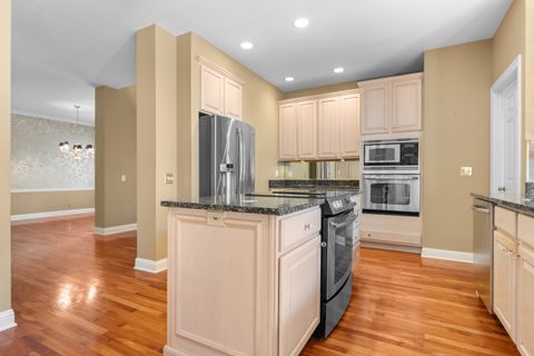 Tiny photo for 2846 COTSWOLD Circle, Rockford, IL 61114 (MLS # 12464894)