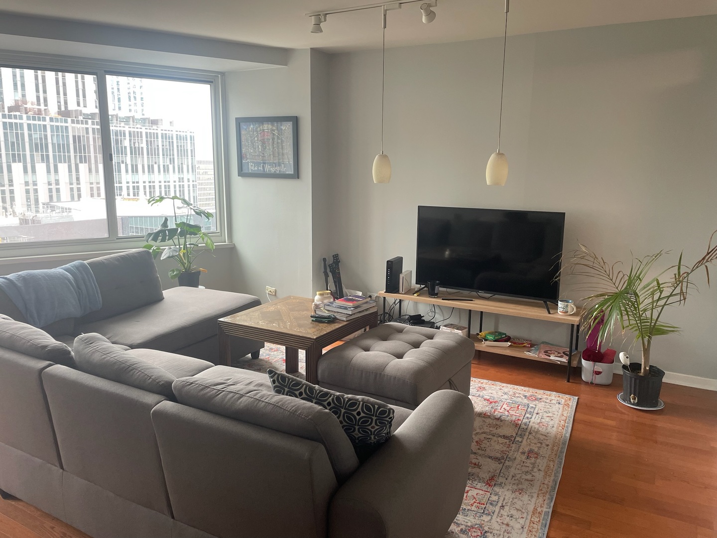 211 E OHIO Street 2603