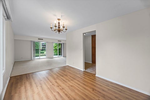 Tiny photo for 1505 E Central Road #216B, Arlington Heights, IL 60005 (MLS # 12755908)
