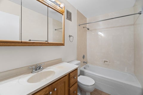 Tiny photo for 1505 E Central Road #216B, Arlington Heights, IL 60005 (MLS # 12755908)
