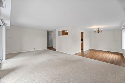 Tiny photo for 1505 E Central Road #216B, Arlington Heights, IL 60005 (MLS # 12755908)