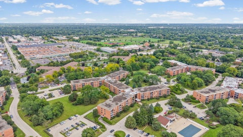 Tiny photo for 1505 E Central Road #216B, Arlington Heights, IL 60005 (MLS # 12755908)