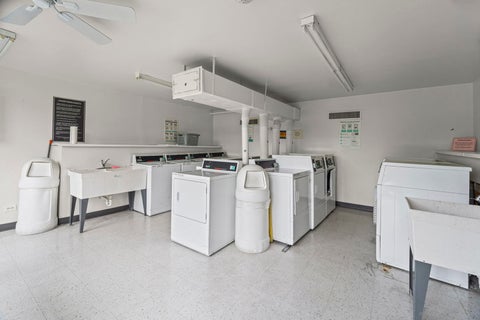 Tiny photo for 1505 E Central Road #216B, Arlington Heights, IL 60005 (MLS # 12755908)