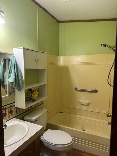 Tiny photo for 108 Robin Drive, Benton, IL 62812 (MLS # 12704772)