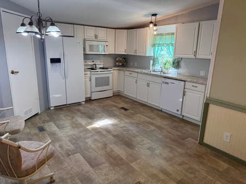 Tiny photo for 108 Robin Drive, Benton, IL 62812 (MLS # 12704772)