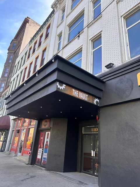 110 Washington Street B Bloomington IL 61701