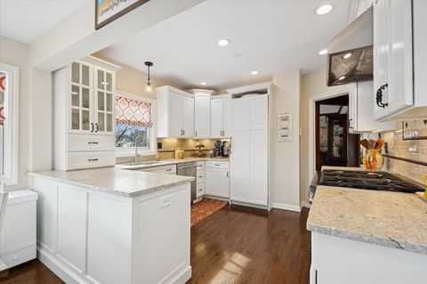 Tiny photo for 644 Wesley Avenue, Oak Park, IL 60304 (MLS # 12565453)