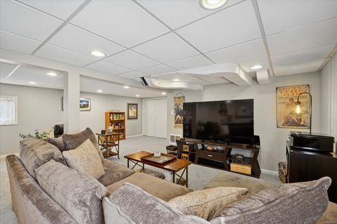 Tiny photo for 644 Wesley Avenue, Oak Park, IL 60304 (MLS # 12565453)