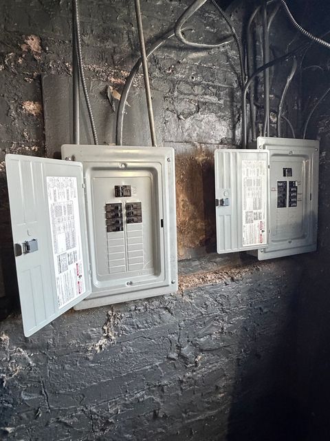 Tiny photo for 6156 S Indiana Avenue, Chicago, IL 60637 (MLS # 12523214)