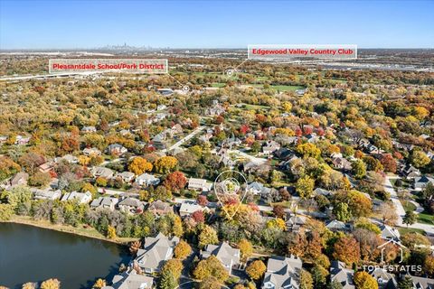 Tiny photo for 7612 Ridgewood Lane, Burr Ridge, IL 60527 (MLS # 12511628)