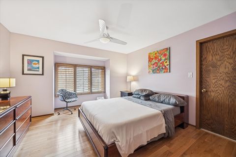 Tiny photo for 7612 Ridgewood Lane, Burr Ridge, IL 60527 (MLS # 12511628)