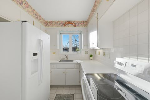 Tiny photo for 2201 Central Street #3N, Evanston, IL 60201 (MLS # 12587802)