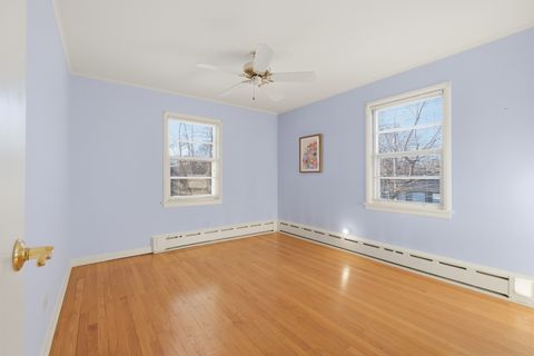 Tiny photo for 2201 Central Street #3N, Evanston, IL 60201 (MLS # 12587802)