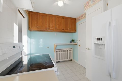Tiny photo for 2201 Central Street #3N, Evanston, IL 60201 (MLS # 12587802)