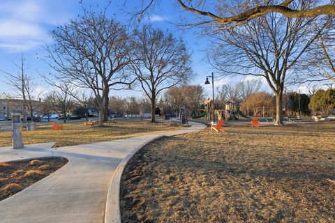 Tiny photo for 2201 Central Street #3N, Evanston, IL 60201 (MLS # 12587802)