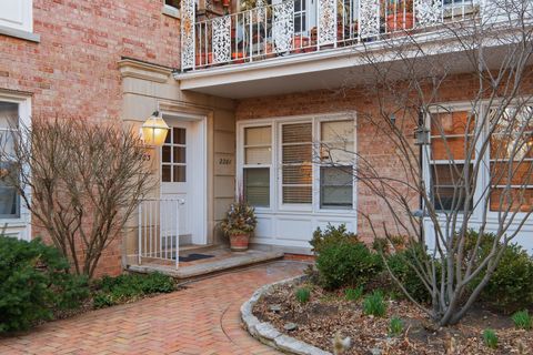 Tiny photo for 2201 Central Street #3N, Evanston, IL 60201 (MLS # 12587802)