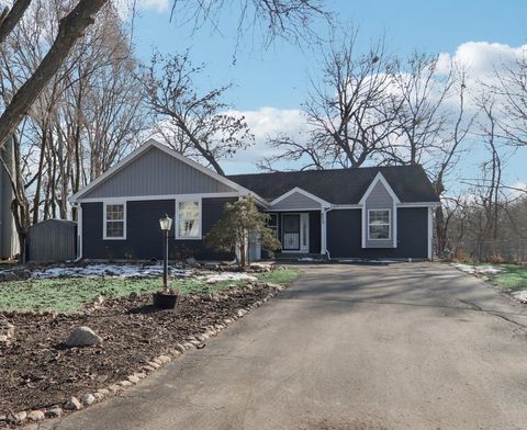 Photo of 4213 Hale Lane, Island Lake, IL 60042 (MLS # 12571555)