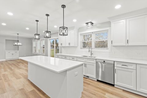 Tiny photo for 1245 Narragansett Drive, Carol Stream, IL 60188 (MLS # 12522557)