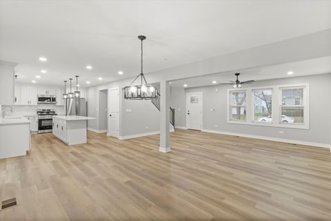 Tiny photo for 1245 Narragansett Drive, Carol Stream, IL 60188 (MLS # 12522557)