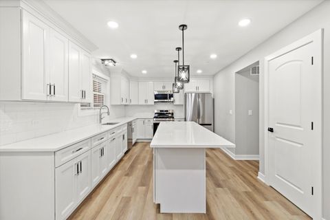 Tiny photo for 1245 Narragansett Drive, Carol Stream, IL 60188 (MLS # 12522557)