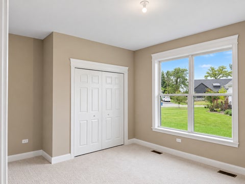 Tiny photo for 214 Burr Oak Circle, Elgin, IL 60124 (MLS # 12744921)