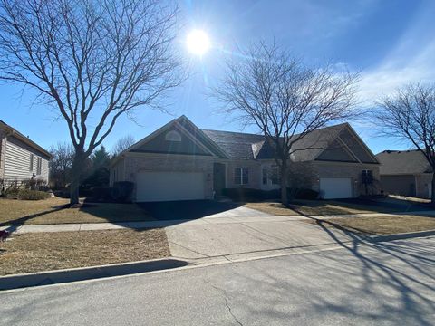 2002 Harrow Gate Drive Woodstock IL 60098