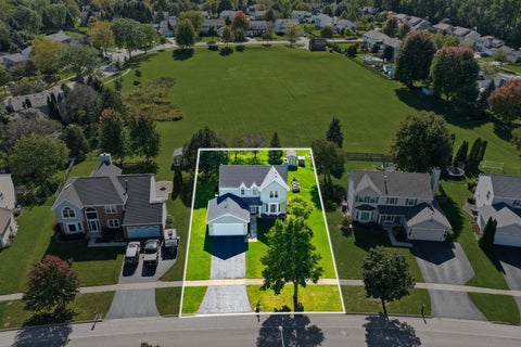 Tiny photo for 997 Village Road, Crystal Lake, IL 60014 (MLS # 12779911)