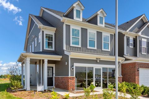 Photo of 5923 Hawkweed Drive #08602, Naperville, IL 60564 (MLS # 12525851)