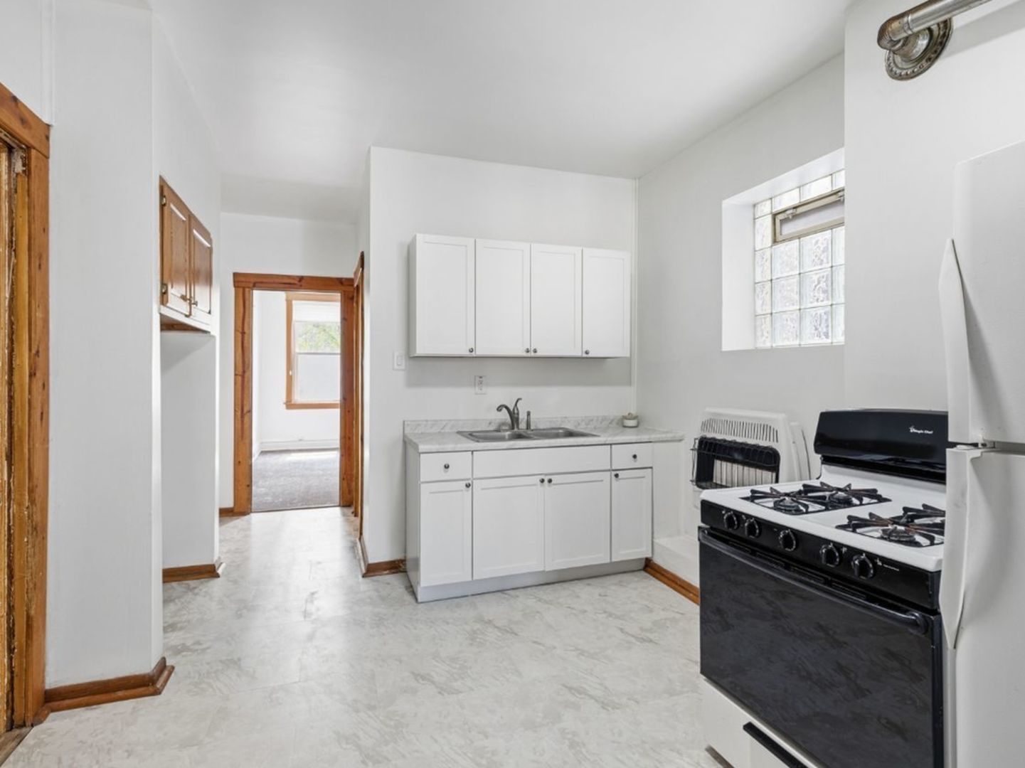 2314 W 25th Street W