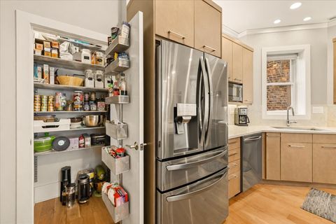 Tiny photo for 1510 W Bryn Mawr Avenue #2, Chicago, IL 60660 (MLS # 12547880)