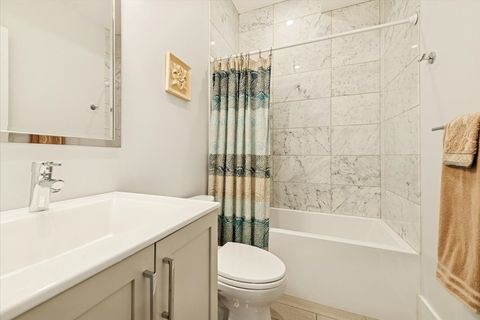 Tiny photo for 1510 W Bryn Mawr Avenue #2, Chicago, IL 60660 (MLS # 12547880)