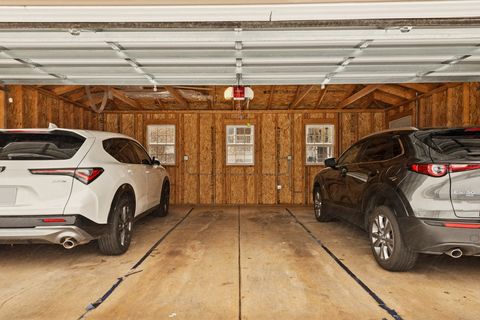 Tiny photo for 1510 W Bryn Mawr Avenue #2, Chicago, IL 60660 (MLS # 12547880)