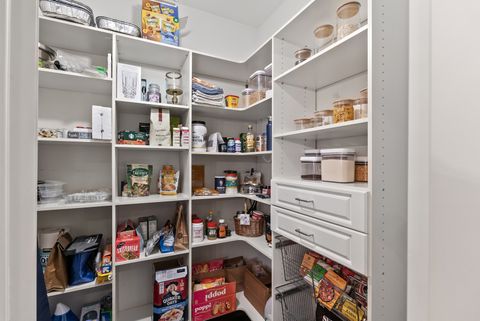 Tiny photo for 13929 Fermoy Avenue, Orland Park, IL 60467 (MLS # 12533212)