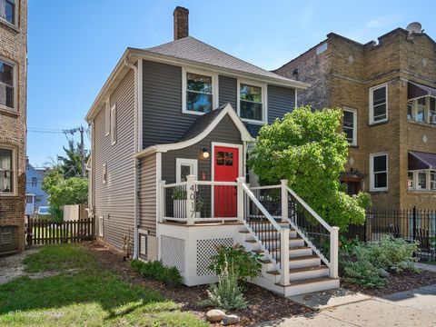Photo of 4017 N Whipple Street, Chicago, IL 60618 (MLS # 12560263)