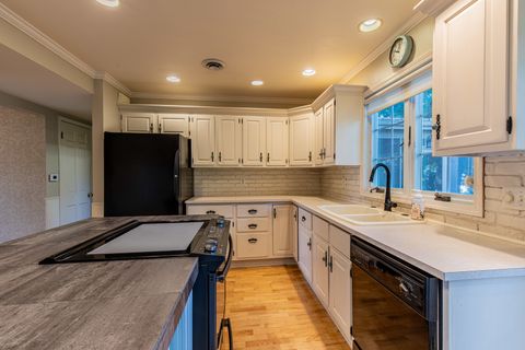 Tiny photo for 32 S Dallas Street, Princeton, IL 61356 (MLS # 12480431)