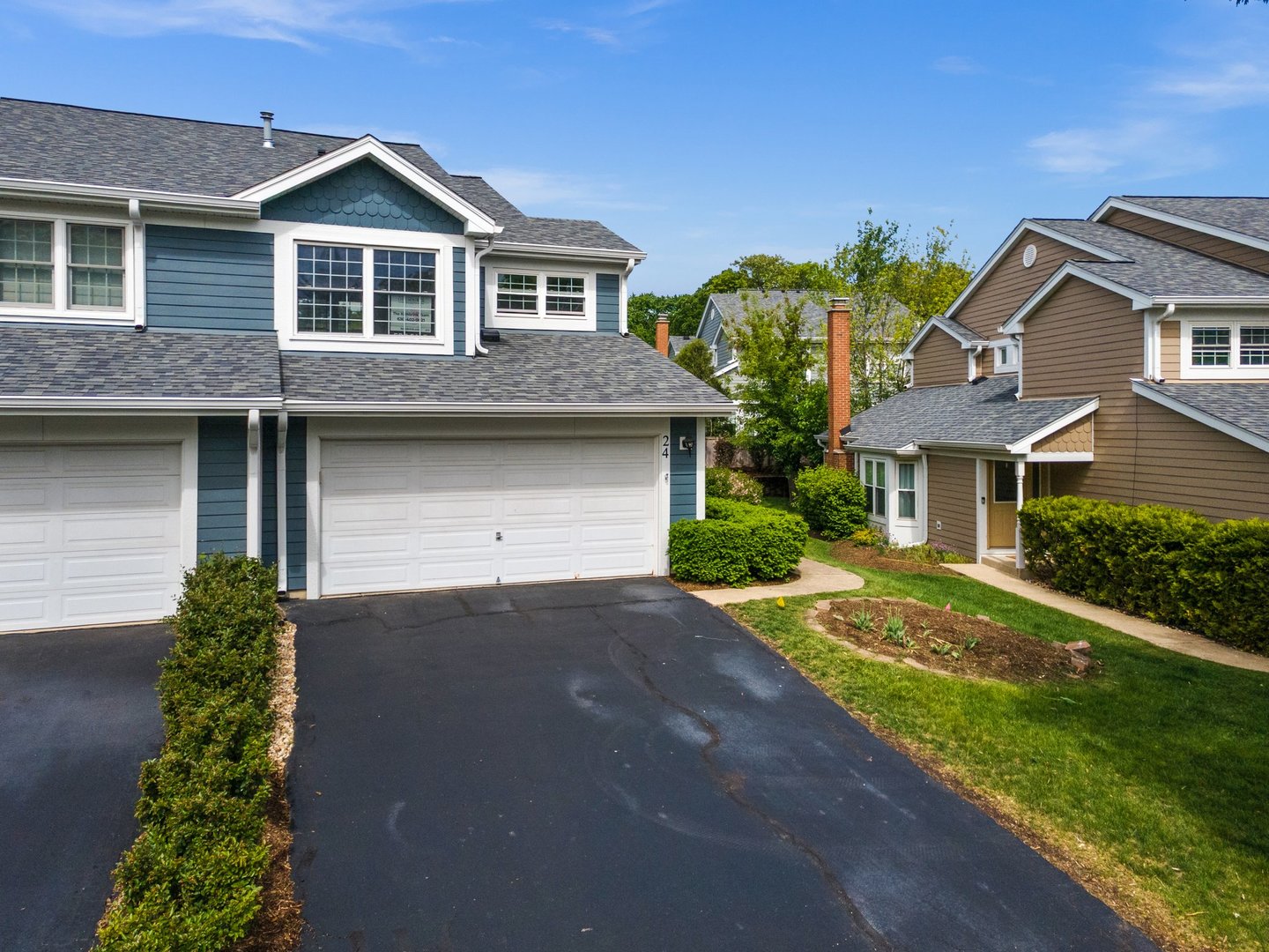 24 Sarahs Grove Lane