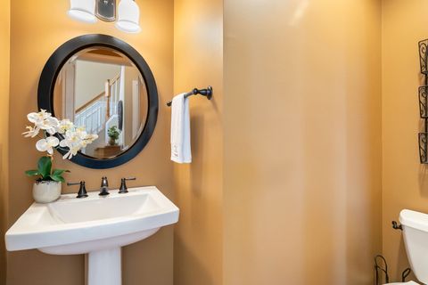 Tiny photo for 1074 Potomac Court, Grayslake, IL 60030 (MLS # 12551237)