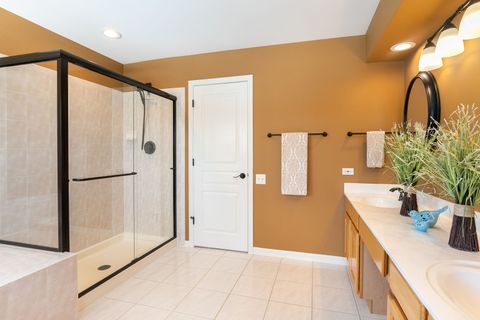 Tiny photo for 1074 Potomac Court, Grayslake, IL 60030 (MLS # 12551237)