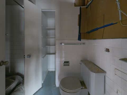 Tiny photo for 300 Chicago Avenue #4N, Oak Park, IL 60302 (MLS # 12515572)