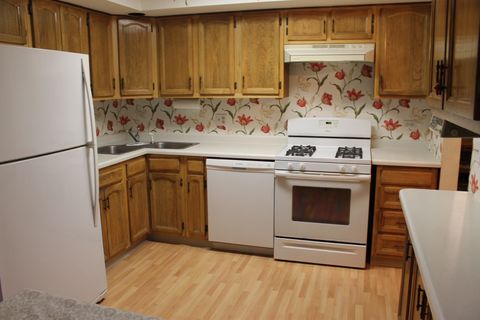 Tiny photo for 121 S Spruce Avenue #308, Wood Dale, IL 60191 (MLS # 12428540)