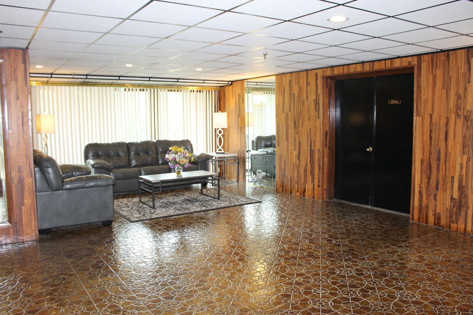 121 S Spruce Avenue 308