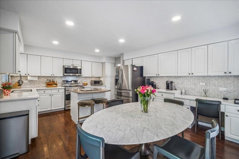 Tiny photo for 149 Napier Court, Vernon Hills, IL 60061 (MLS # 12733190)