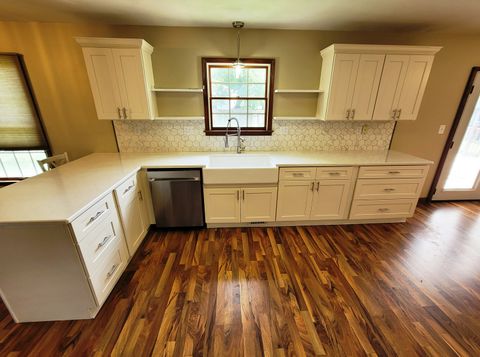 Tiny photo for 509 WILLOW Place, Salem, IL 62881 (MLS # 12633629)