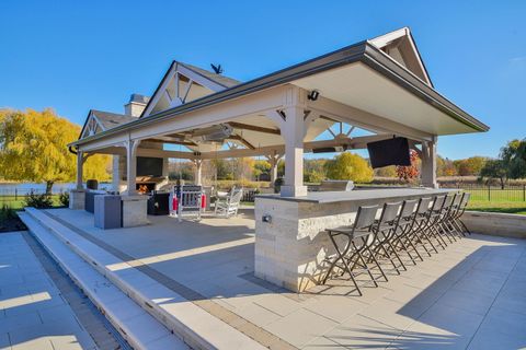 Tiny photo for 5N193 Prairie Rose Drive, St. Charles, IL 60175 (MLS # 12509333)