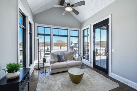 Tiny photo for 5N193 Prairie Rose Drive, St. Charles, IL 60175 (MLS # 12509333)