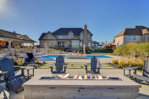 Tiny photo for 5N193 Prairie Rose Drive, St. Charles, IL 60175 (MLS # 12509333)