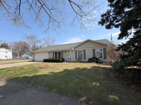 Tiny photo for 1002 Goldenview Drive, Champaign, IL 61821 (MLS # 12574985)